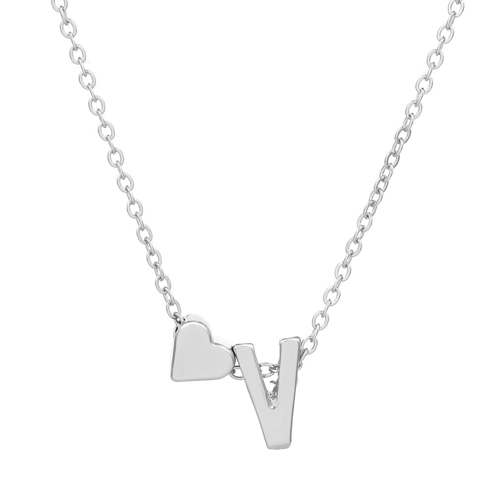 Wholesale love 26 English letters creative heart-shaped short clavicle chain